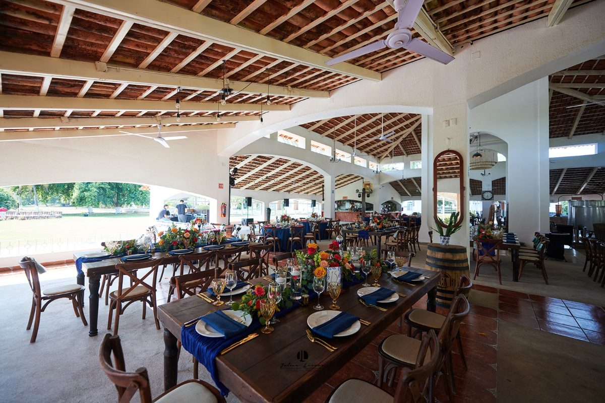 Decoración y flores de la boda en Finca 18, Puerto Vallarta — Raj & Jocelyn — photo 8