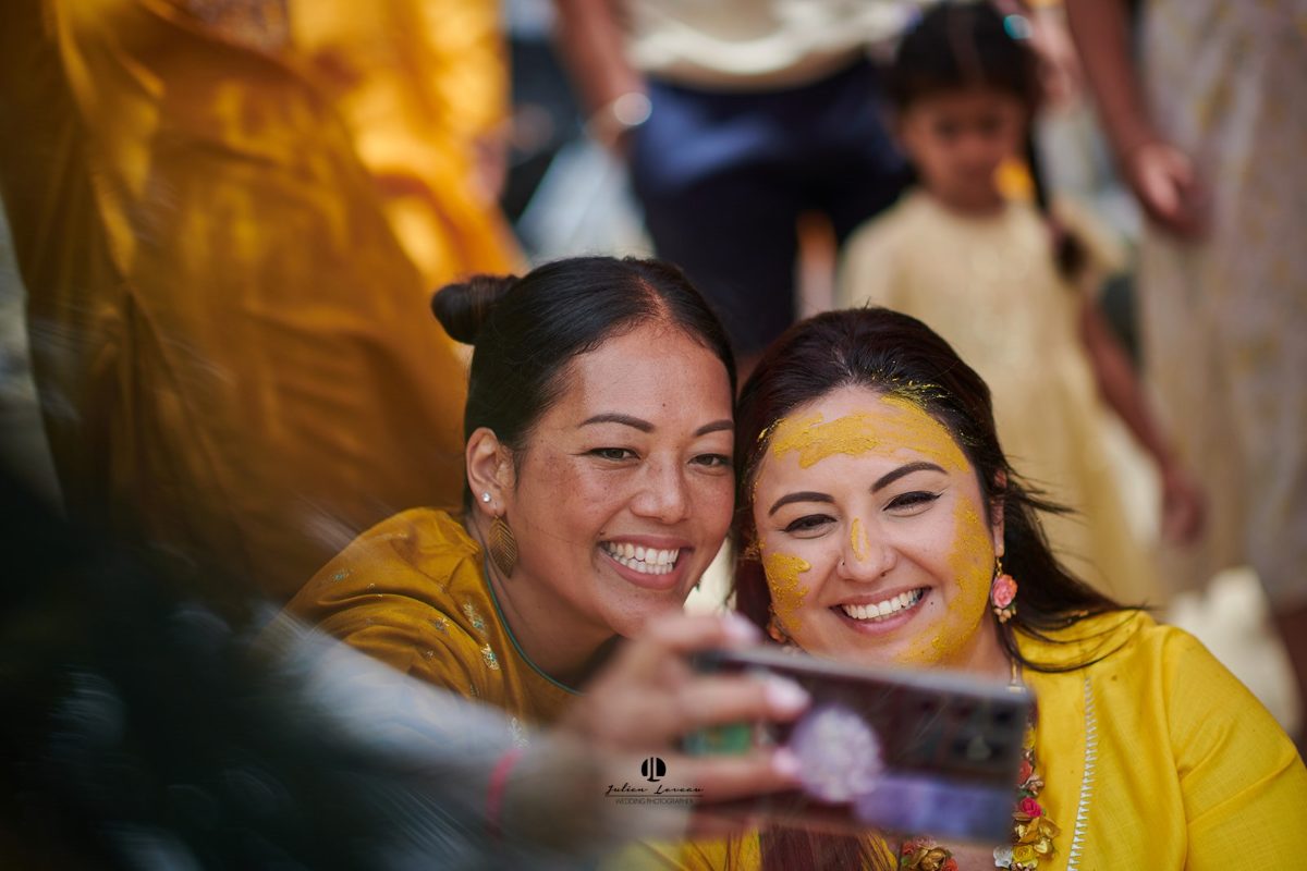 Ceremonia de haldi en la playa en Puerto Vallarta — Raj & Jocelyn — photo 11