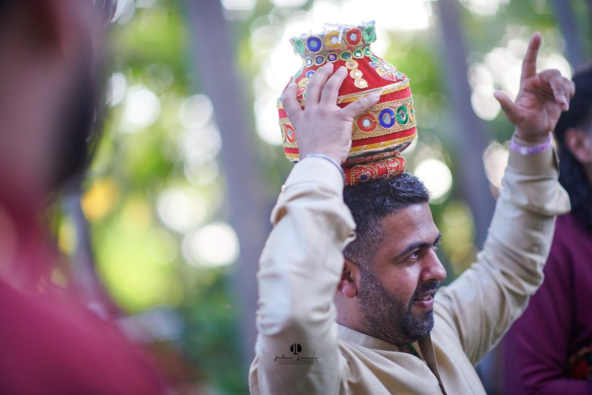 Mehndi punyabí y noche de jaggo en un jardín de Puerto Vallarta — Raj & Jocelyn — photo 30