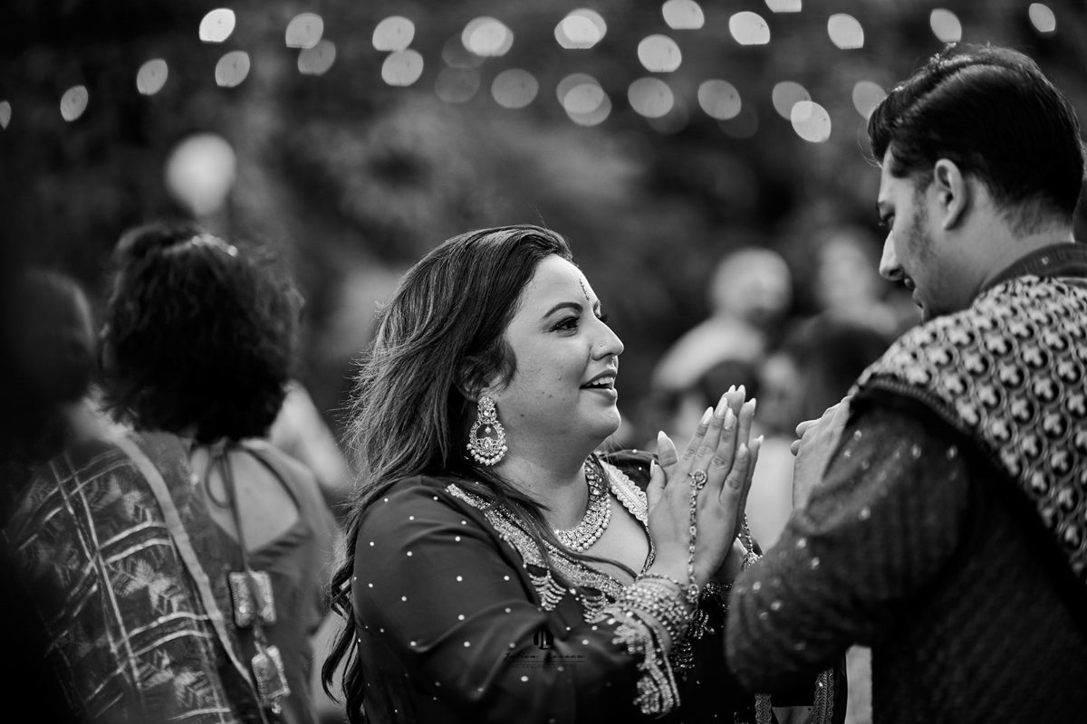 Mehndi punyabí y noche de jaggo en un jardín de Puerto Vallarta — Raj & Jocelyn — photo 36