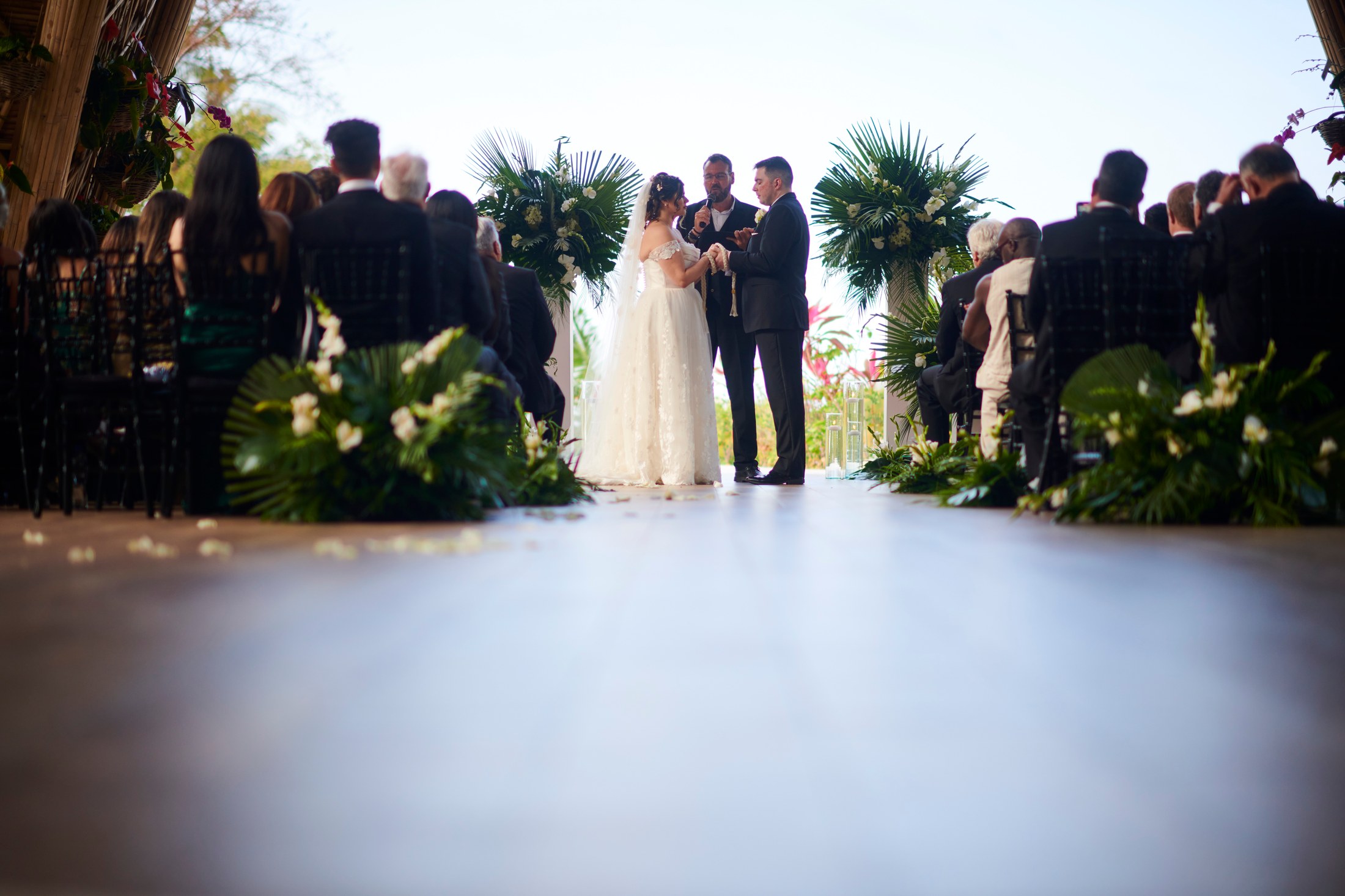 Ceremonia de boda en la terraza del Hotel Mousai, Puerto Vallarta — Sean & Dani — foto 3