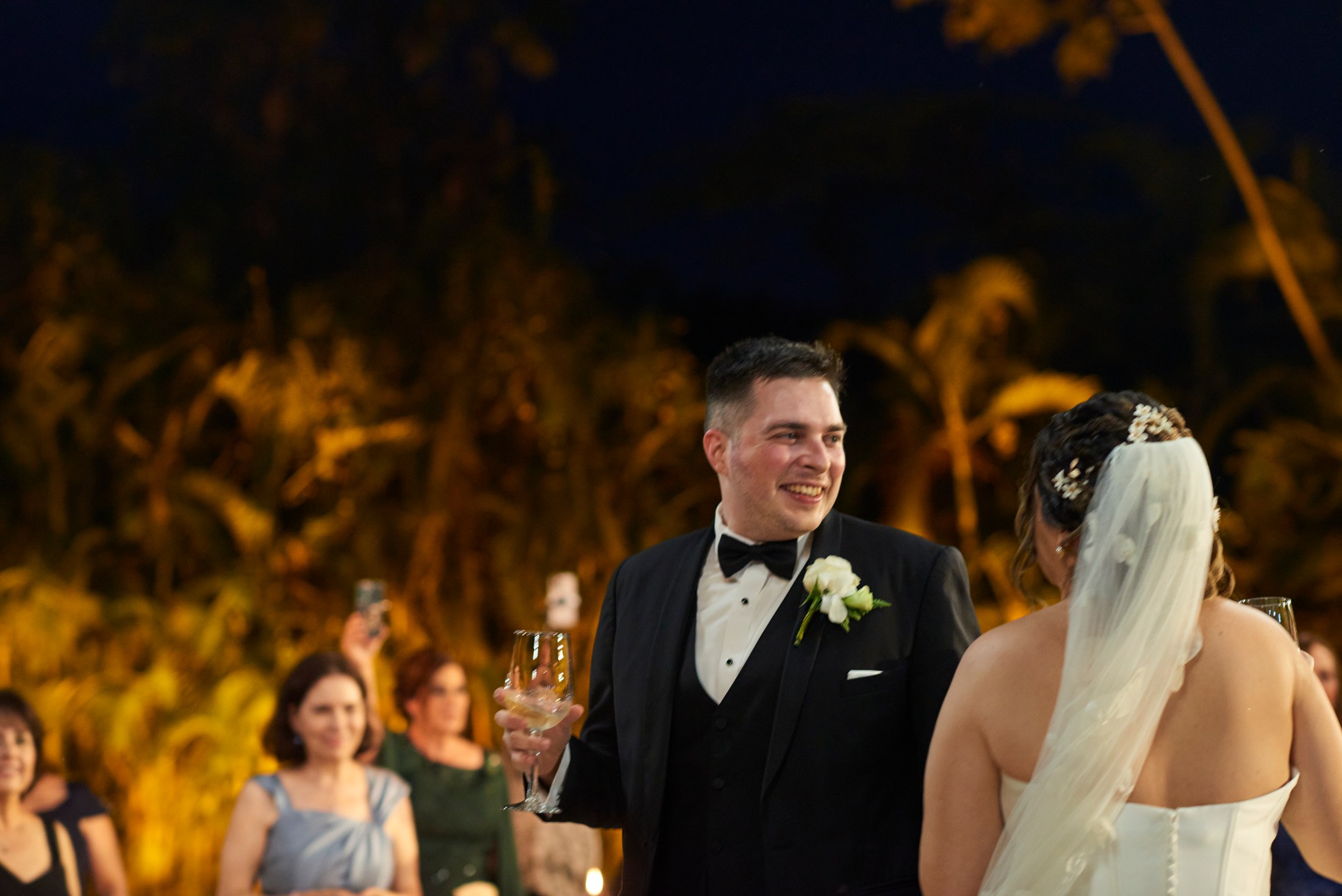Ceremonia de boda en la terraza del Hotel Mousai, Puerto Vallarta — Sean & Dani — foto 33