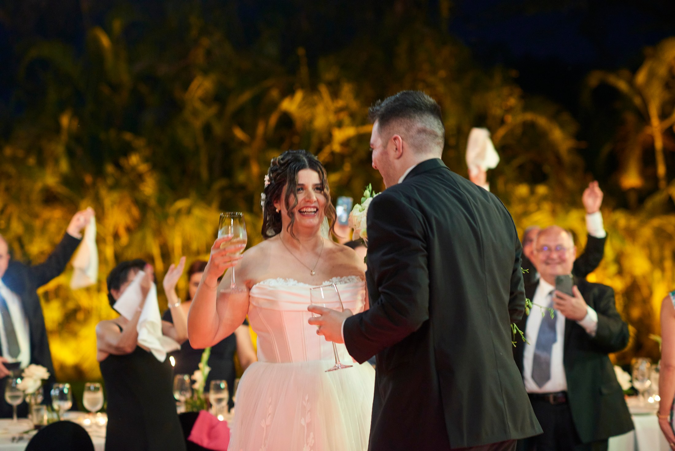 Ceremonia de boda en la terraza del Hotel Mousai, Puerto Vallarta — Sean & Dani — foto 34