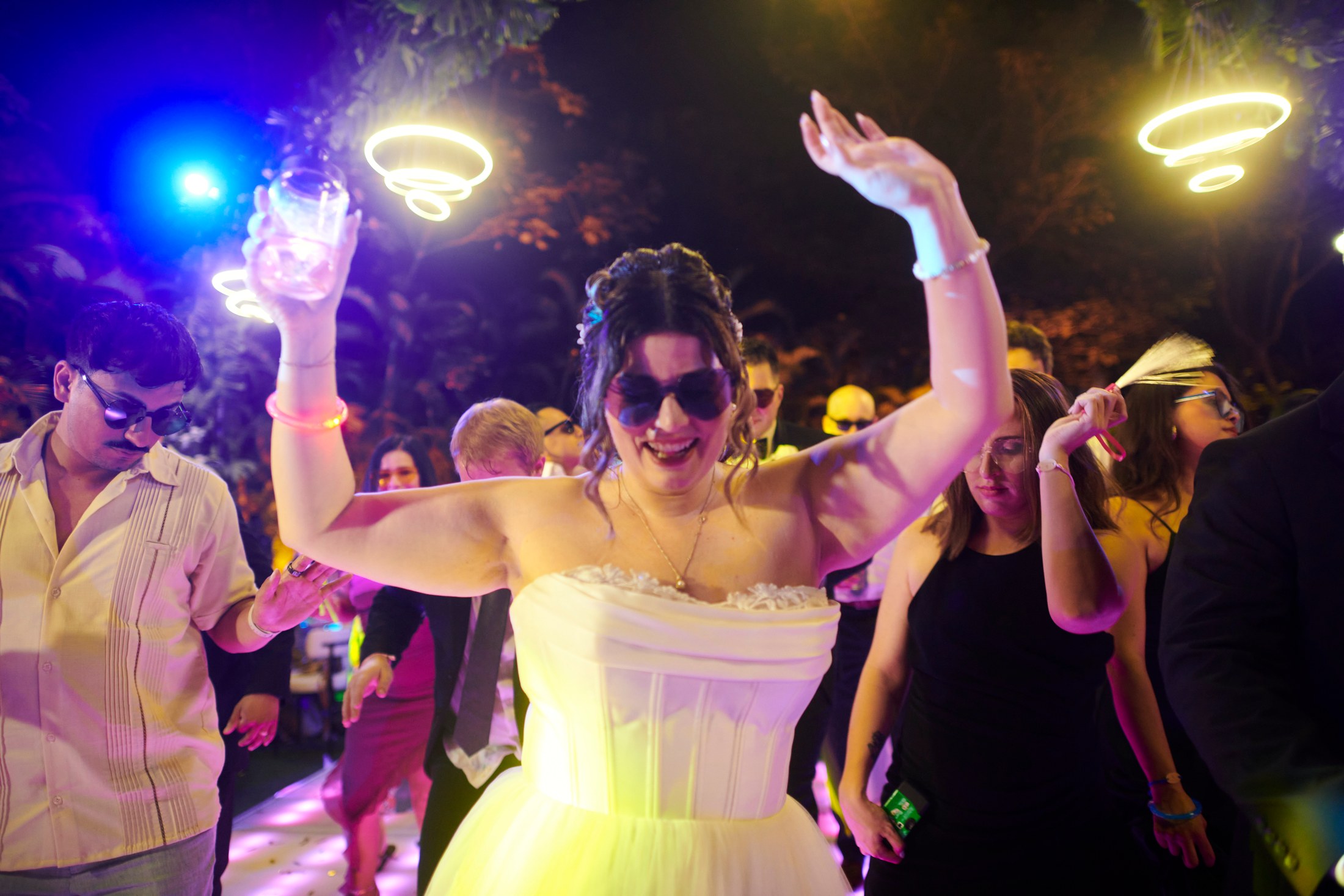 Fiesta de boda en el Hotel Mousai, Puerto Vallarta — Sean & Dani — foto 14